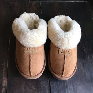 UGG chestnut coquette slippers